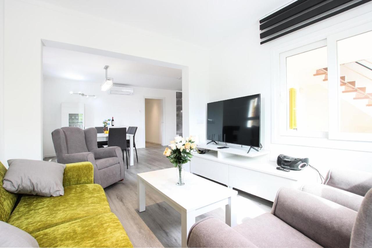 Apartament Rieres *